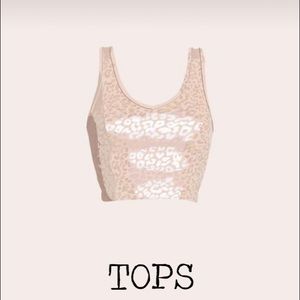 TOPS, SWEATERS & JACKETS